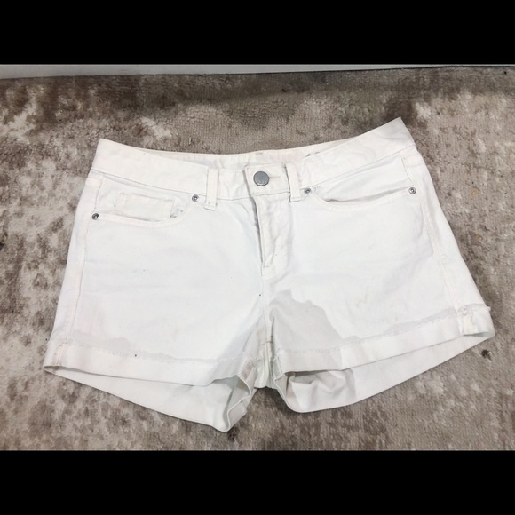 Pants - White Gap jean shorts